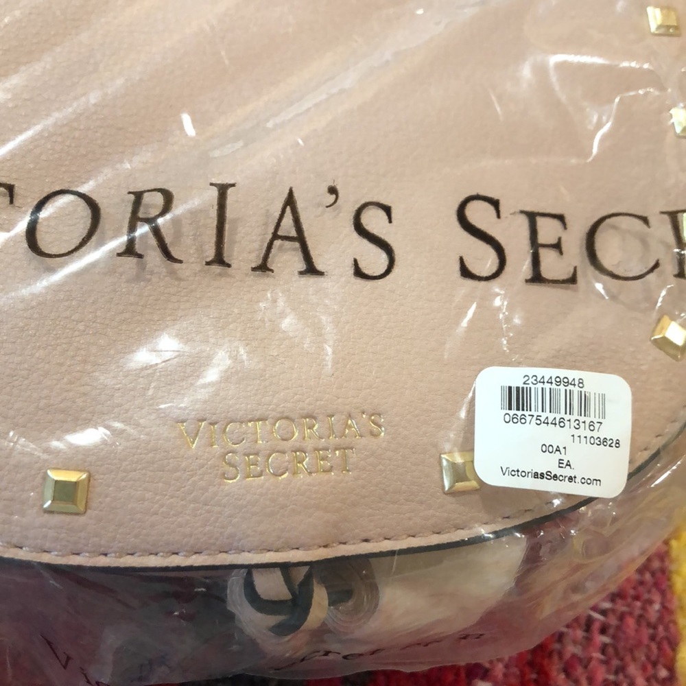 NWT Victoria’s Secret crossbody - Picture 4 of 4
